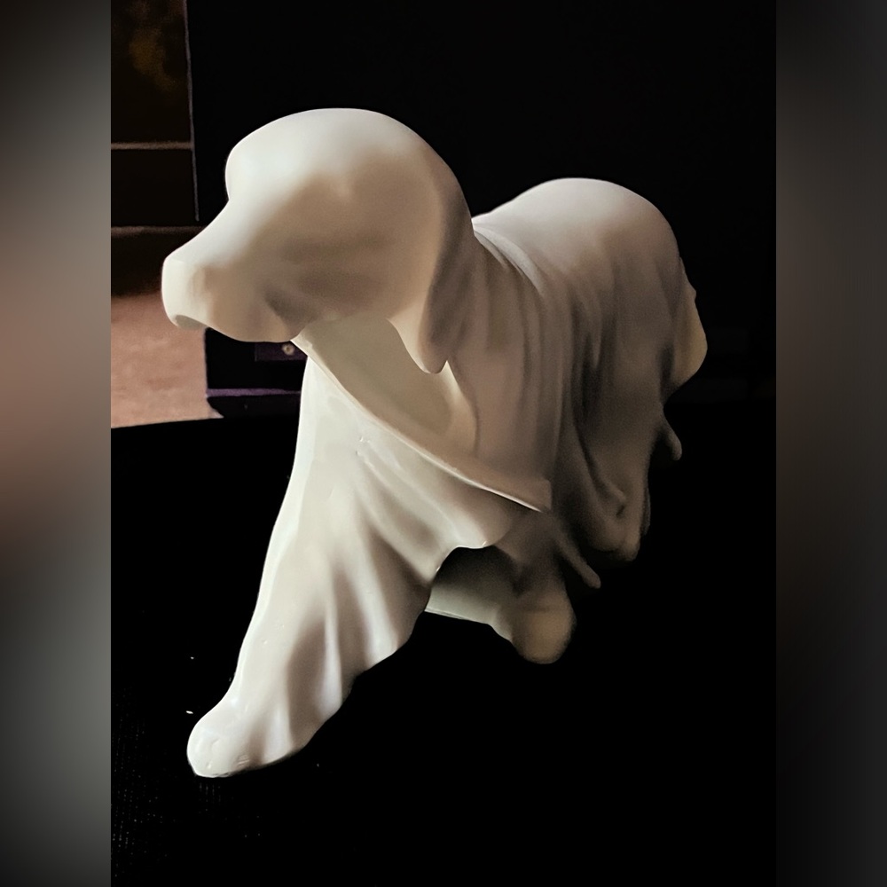 Cracker Barrel Purple and White Ghost Dog Figurine - Picture 4 of 6